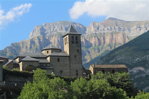 Spain - Boats & Trains of The Pyrenees